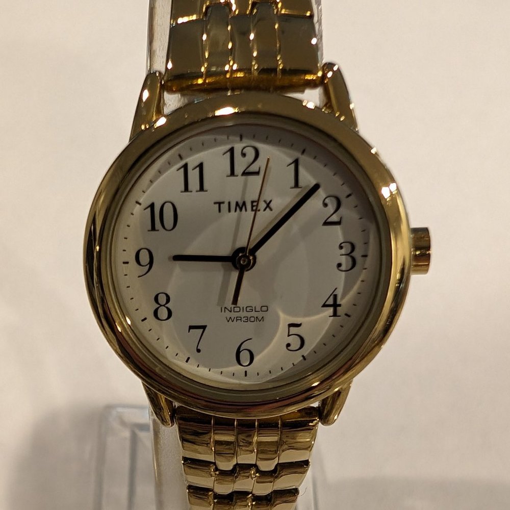 Timex Classic Ladies Indiglo Watch Gold Tone and Stretch Band